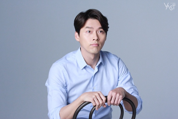 玄彬小時候也是頑皮男孩!玄彬裝吐逃游泳課,抄作業連「以下省略」都抄,天真又蠢萌!