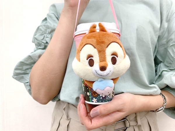 7-11推出奇奇蒂蒂絨毛杯套！加碼Hello Kitty、角落小夥伴、小小兵等周邊，全都在7-11