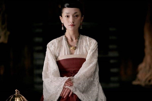 9位流量女星都演過古裝劇公主!楊冪當年好少女,楊紫好萌,劉詩詩根本公主專用戶