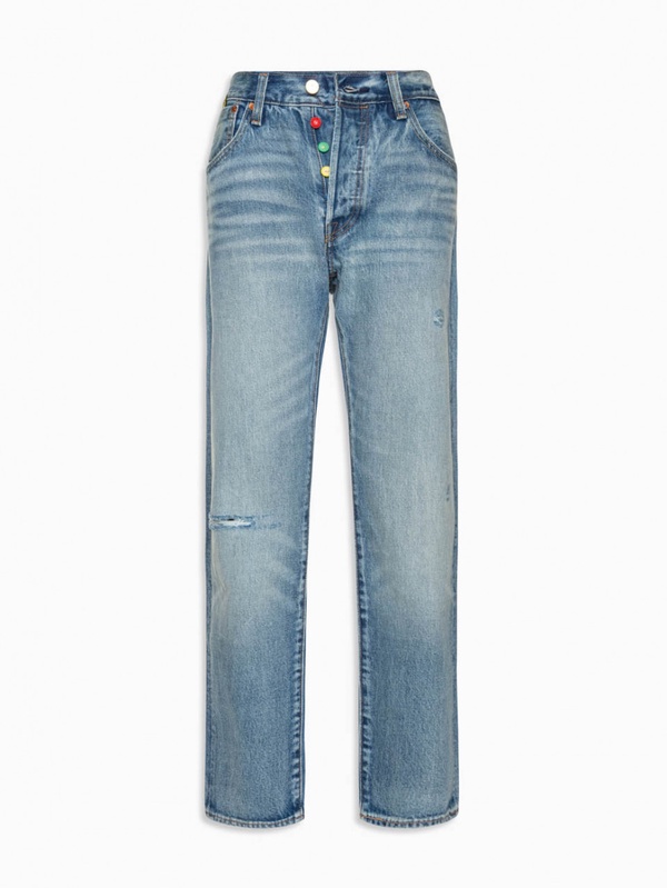 LEVI’S X Super Mario推出聯名系列服飾，簡約丹寧搭配瑪利歐造型，經典又可愛！