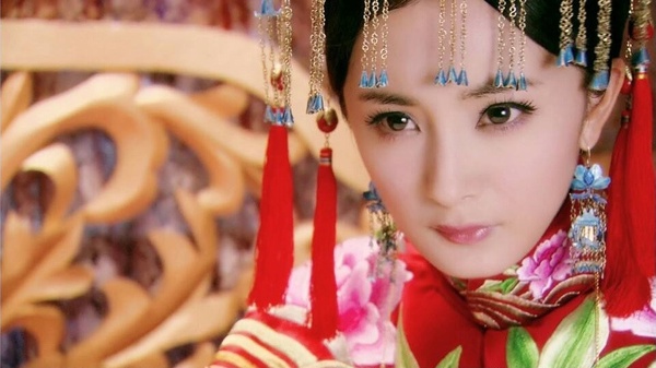 趙麗穎《有翡》新劇照舞刀帥炸！陸劇10個「令人驚艷女殺手」，她被稱為陸版「黑寡婦」