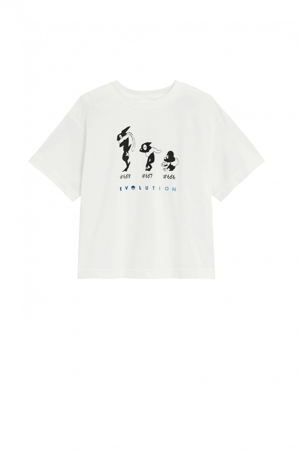 GU X Pokémon聯名系列可愛登場！皮卡丘、伊布、卡比獸T恤必搶，還有超萌皮卡丘手機殼