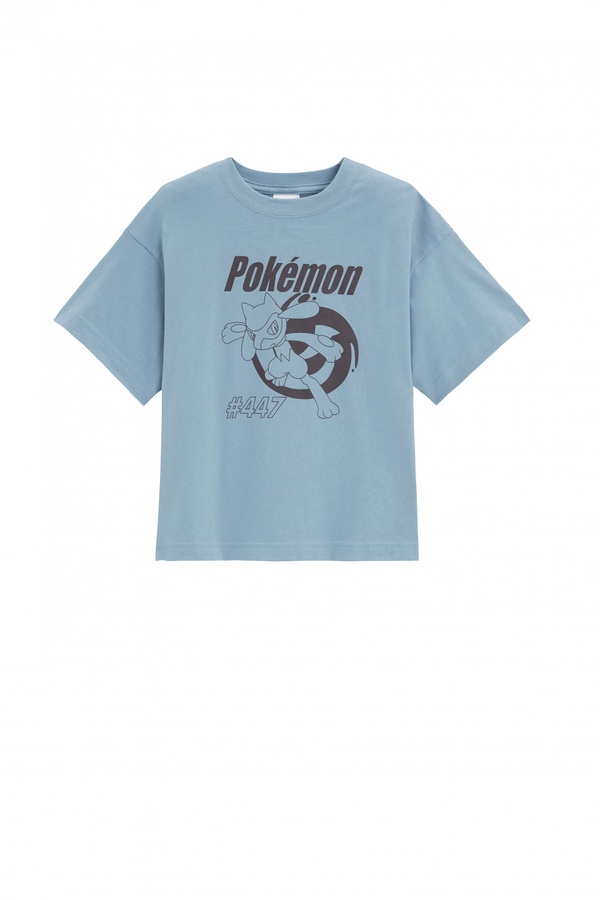 GU X Pokémon聯名系列可愛登場！皮卡丘、伊布、卡比獸T恤必搶，還有超萌皮卡丘手機殼
