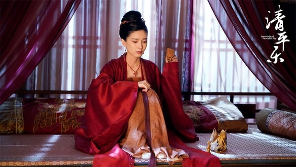 《清平樂》張貴妃上線!劇中9位娘娘歷史原型,她31歲猝死,她兒女死光光,這后宮有毒