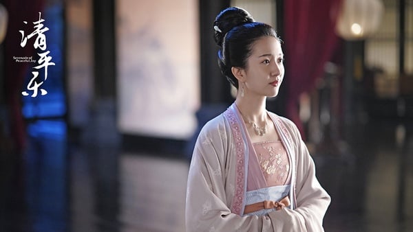 《清平樂》張貴妃上線!劇中9位娘娘歷史原型,她31歲猝死,她兒女死光光,這后宮有毒