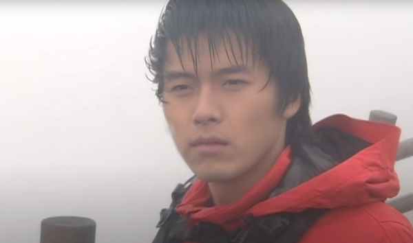 玄彬是愛情劇之王！玄彬10大心動瞬間，《愛的迫降》飛車救人、《秘花》霸氣撲倒太會撩