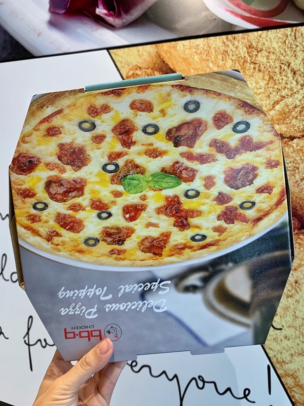 《愛的迫降》超夯炸雞「bb.q CHICKEN」首家外帶外送店開幕！6款經典炸雞+3款比薩登場