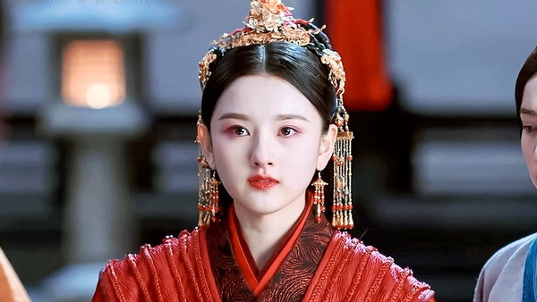 老梗玩不膩!古裝劇10位女主「女扮男裝」,《枕上書》鳳九太美,《兩世歡》風眠晚最颯