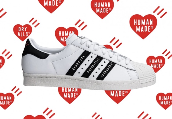 adidas Originals X Human Made推出聯名鞋款，黑白配色+愛心元素，百搭又可愛～