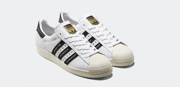 adidas Originals X Human Made推出聯名鞋款，黑白配色+愛心元素，百搭又可愛～