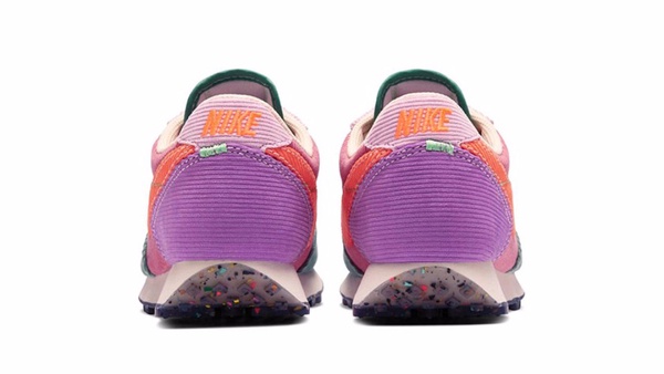 粉嫩到不行！Nike 將 Daybreak 經典鞋款換上春日配色，燈芯絨拼接材質超級可愛！