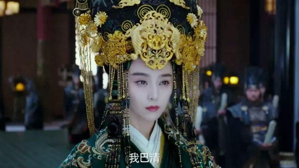 盤點古裝劇10款「巨型頭飾」！趙麗穎《知否》頂了座山，最後那位頂了個巨型電話筒