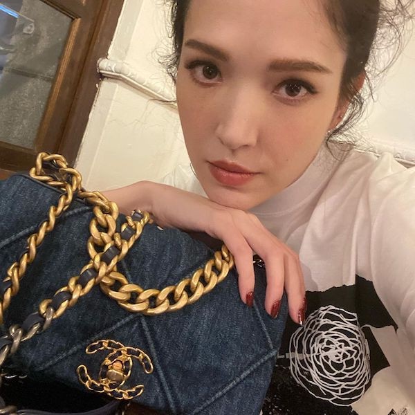 眉毛這樣畫瘦臉！依臉型畫適合眉毛形狀，圓臉帶稜角、方臉畫彎眉，新手也簡單畫成功！