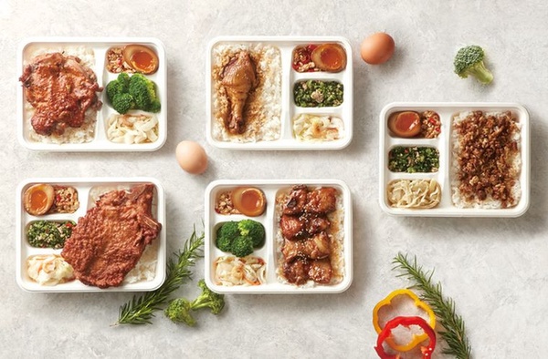TGI FRIDAYS 推出七款「外帶美式餐盒」,能輕鬆在家裡吃高級美食~真的好幸福!