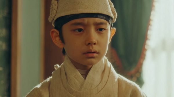 《The King永遠的君主》李敏鎬和他更有火花?李袞穿越,曹影最想他,帝國全是袞曹CP粉