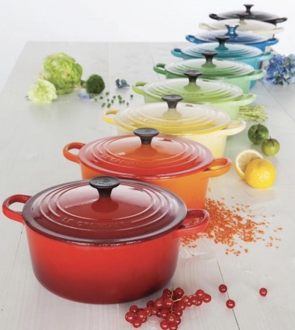 廚具界Hermes！Le Creuset 推櫻花限定版，櫻雪花瓣鑄鐵鍋、櫻花粉餐盤，粉紅控必收！