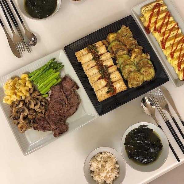 外食族減肥菜單！教練親授外食族減脂餐技巧＋外食族減肥食譜，網友實測7天凸肚變平坦