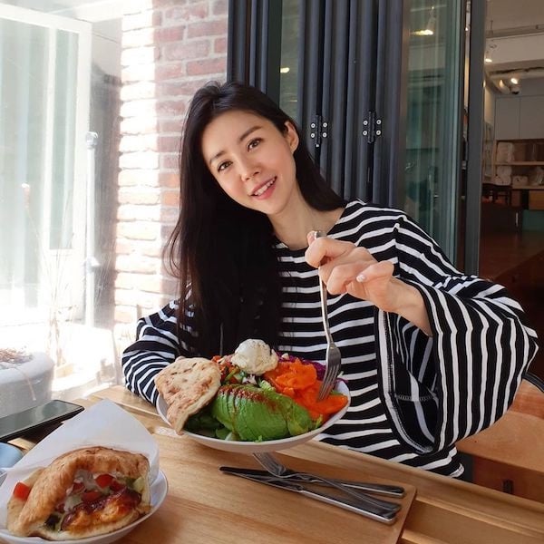 外食族減肥菜單！教練親授外食族減脂餐技巧＋外食族減肥食譜，網友實測7天凸肚變平坦