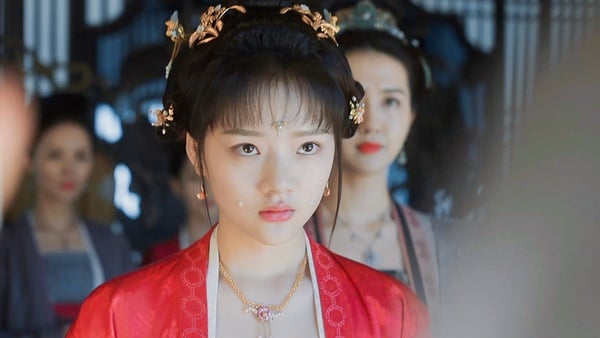《清平樂》「珍珠落淚妝」超美！古裝劇10款「珍珠落淚妝」，楊冪《仙劍三》超經典