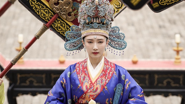 《清平樂》「珍珠落淚妝」超美！古裝劇10款「珍珠落淚妝」，楊冪《仙劍三》超經典