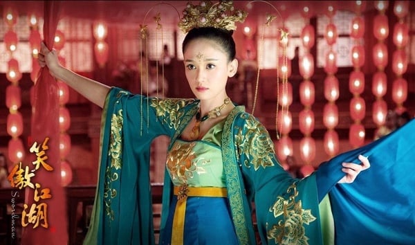《清平樂》「珍珠落淚妝」超美！古裝劇10款「珍珠落淚妝」，楊冪《仙劍三》超經典