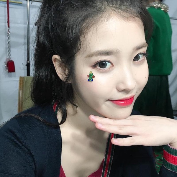 短下巴明星更受歡迎！IU、周子瑜、林依晨都是短下巴美女，加碼短下巴矯正與修容技巧！