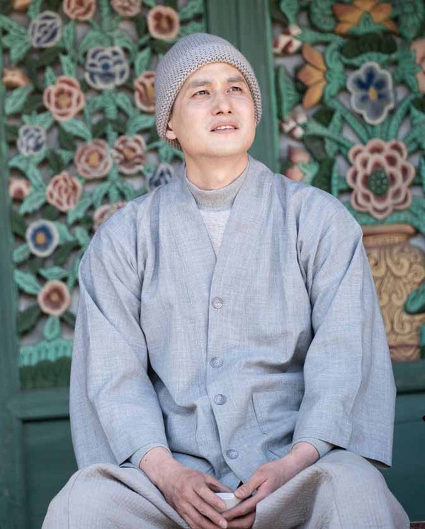 網議《夫婦的世界》最想看到的結局？網友希望泰伍出家、多景勾引俊英，上演後母的誘惑