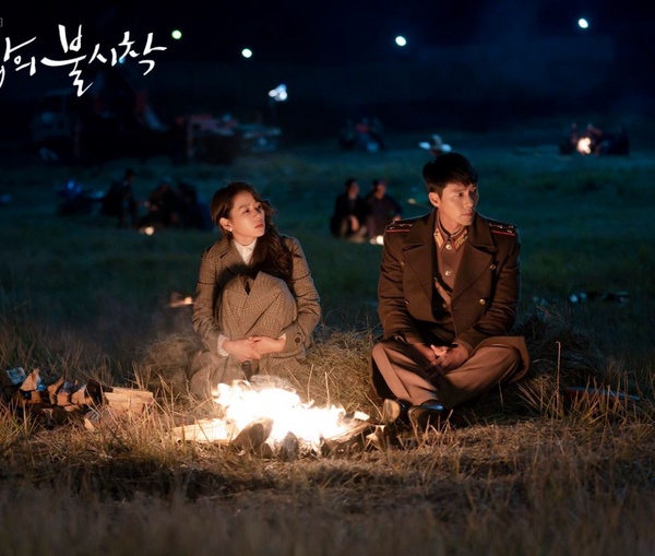 《愛的迫降》紅到西方！Netflix美國播放量第6，外媒評為「必看影集」，正赫魅力無敵！