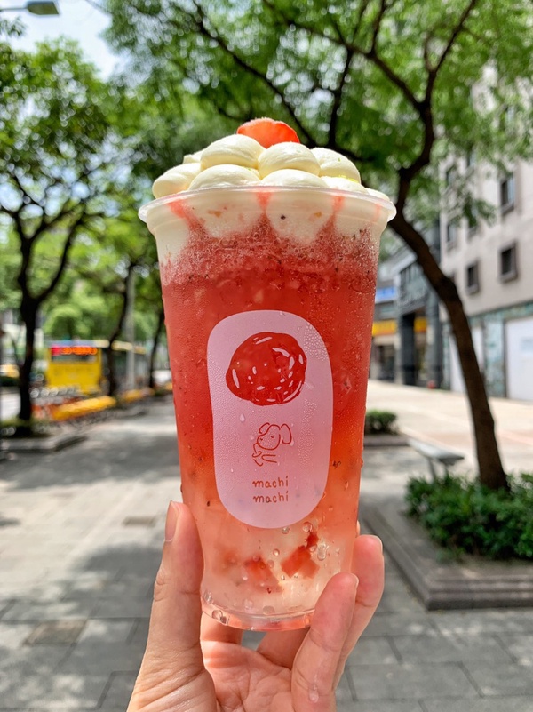 麥吉machi machi檸檬慕斯草莓冰沙98元