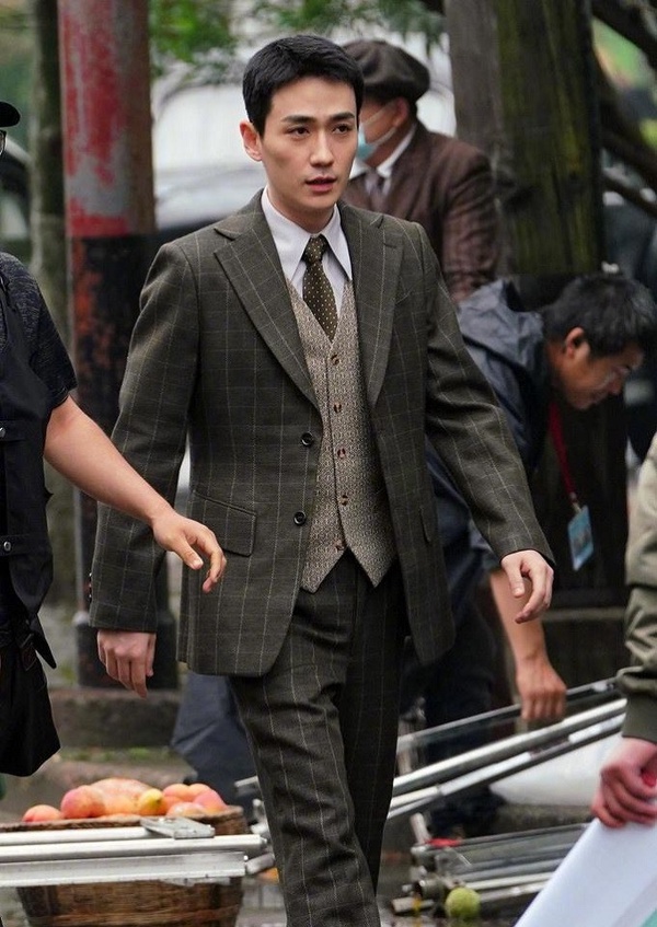 9個「無縫接軌拍新戲」的明星!王一博《有翡》後接《冰雨火》,資源完勝肖戰、李現