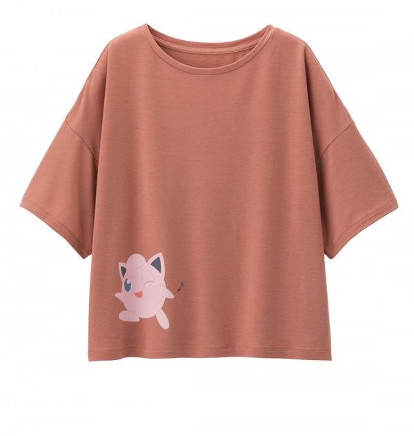 GU X Pokémon聯名系列可愛上市！超萌皮卡丘、卡比獸造型上衣，還有百變怪零錢包必收