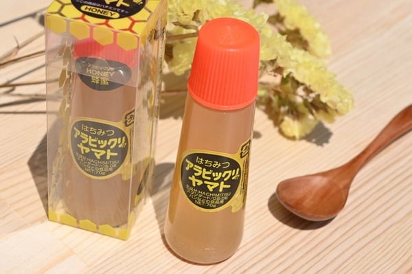 膠水竟然可以吃？日本爆紅神器「蜂蜜膠水」方便食用還能惡搞朋友，實用度破表！