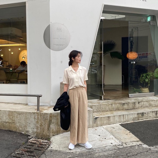 孫藝珍把醜單品穿出女神風格！女星襯衫穿搭技巧，韓素希、LISA是韓網推最強穿搭範本！