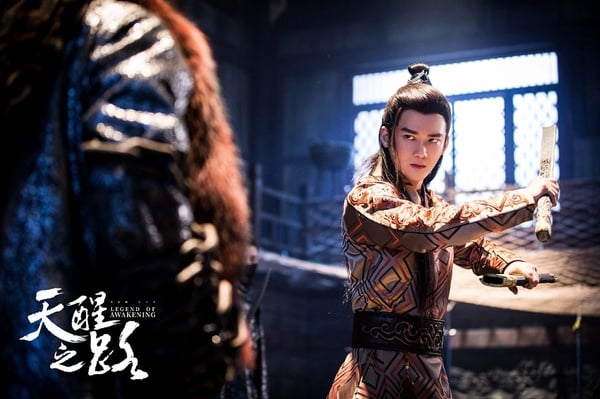 《天醒之路》反派也超帥！10位古裝男神女神，竟還隱藏《三生三世枕上書》演員