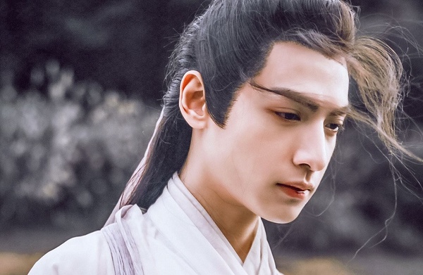 微博票選「古裝適配度最高的明星」TOP 10！肖戰第七、高偉光第二，第一像古代穿越來的