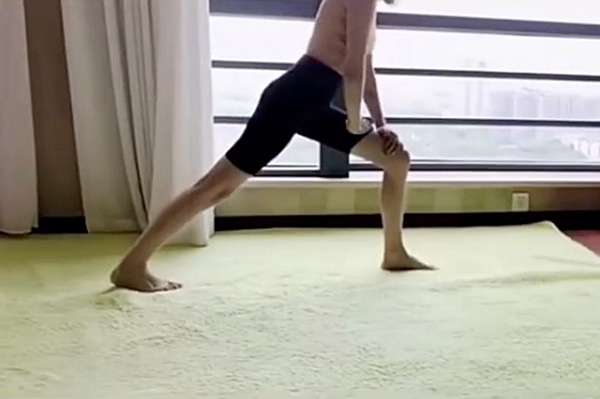 兩招「瘦腳踝」運動必學!消腳踝水腫、拉長小腿肌,練出纖細腳脖子、小腿也變修長