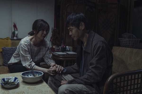 《誰是被害者》配角好會演!「張孝全女兒」驚豔,丁寧&季芹演技派,林心如口音卻被酸