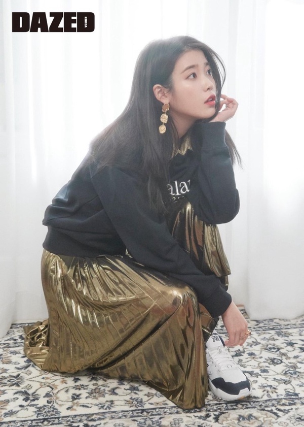 IU、迪麗熱巴老爹鞋穿搭成精！女星老爹鞋穿搭5技巧，拯救粗短腿、顯瘦又長高！