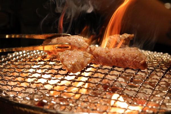 頂級和牛專賣「旺盛苑和牛燒肉」夏季新菜登場！A5和牛牛排、和牛生牛肉、和牛炙燒必吃