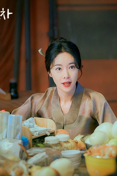 NETFLIX《雙甲路邊攤》劇照
