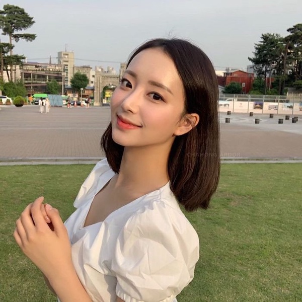 韓星化妝技巧教學！明星化妝師親授白裡透紅水光肌、乾淨大眼妝畫法，新手跟著畫速成精