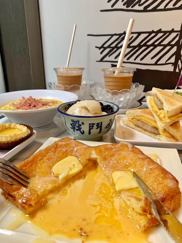 正宗奶茶始祖推珍奶！太興茶餐廳新品冰鎮珍奶、珍珠豆花，加碼爆餡的鹹蛋黃流沙西多士