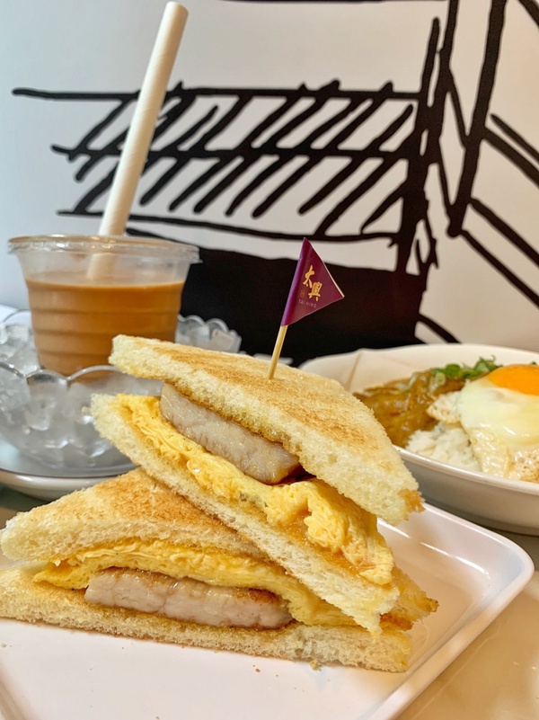 正宗奶茶始祖推珍奶！太興茶餐廳新品冰鎮珍奶、珍珠豆花，加碼爆餡的鹹蛋黃流沙西多士