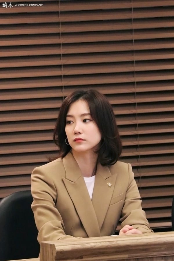 《機智醫生生活》女醫生戲外都美翻！頌和濃妝&大禮服超狂野，冬天醫生竟演過玄彬老婆
