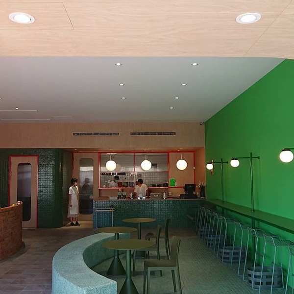 屏東最美麵店+麵包店！「美菊麵店」、「美菊麵包店」成IG熱門打卡點，文青們的最愛！