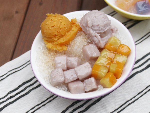 台中一中街「地芋添糖&包心粉圓專賣」雙色地瓜圓