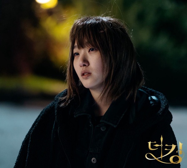 《永遠的君主》預告Luna刺傷太乙？網猜Luna李霖有「偷笛協議」，她是李霖計畫的變數？
