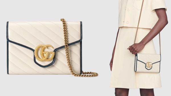 GUCCI  GG Marmont 推出「奶油白 x 海軍藍」新配色，竹節手把＋流蘇 ，夏日復古小清新