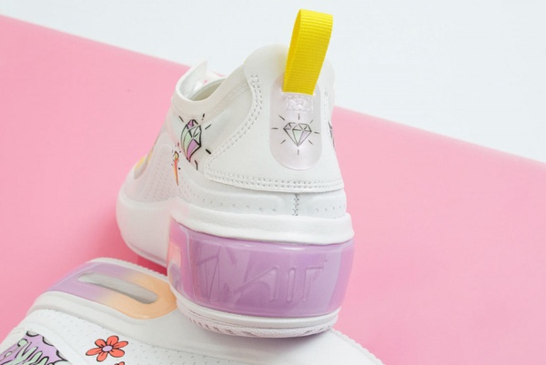 是小仙女的球鞋！NIKE「馬卡龍色」+「手繪塗鴉」鞋款，將在FRUITION夢幻上架！