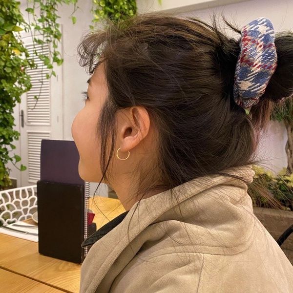 子瑜綁包頭上熱搜？特搜明星包包頭範本，IU、Jennie、太妍丸子頭綁法教學，顯嫩顯小臉